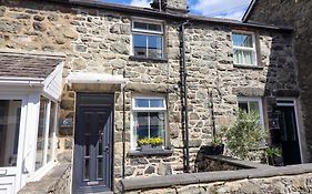 6 Smithfield Lane
